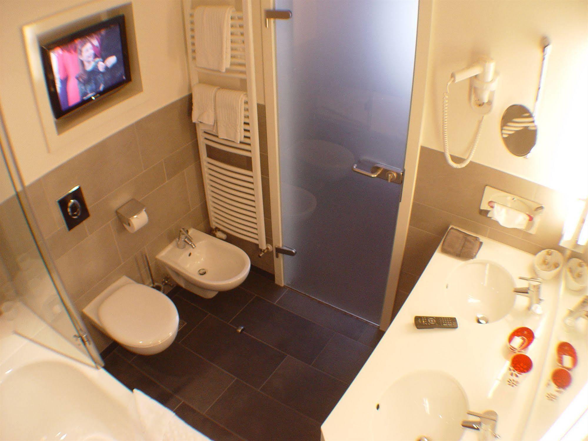 Hotel Zum Adler Bonn Dış mekan fotoğraf