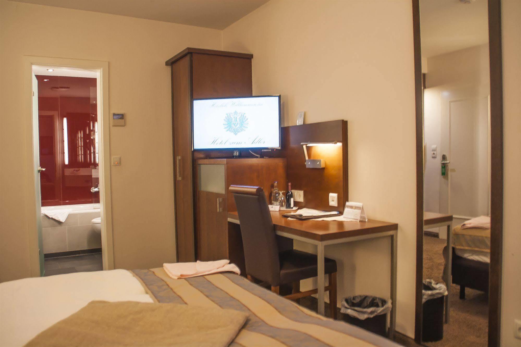 Hotel Zum Adler Bonn Dış mekan fotoğraf